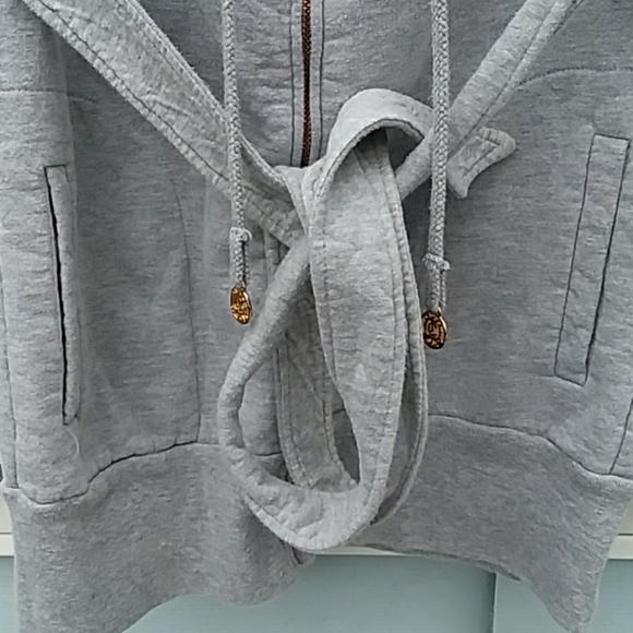 JUICY COUTURE GREY ZIP UP HOODIE - Picture 4 of 8
